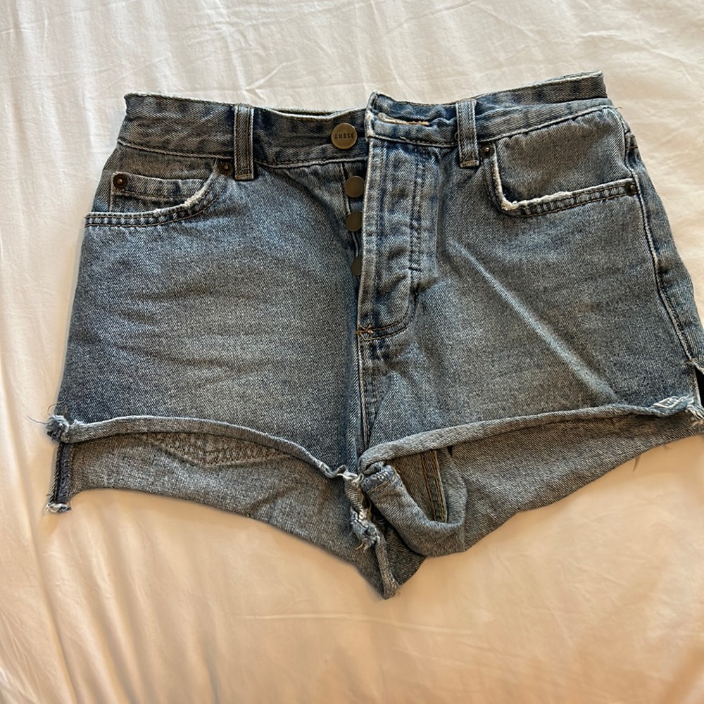 Amuse society denim shorts size 24